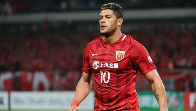 关于上港客场连平，积分暂居第三的信息