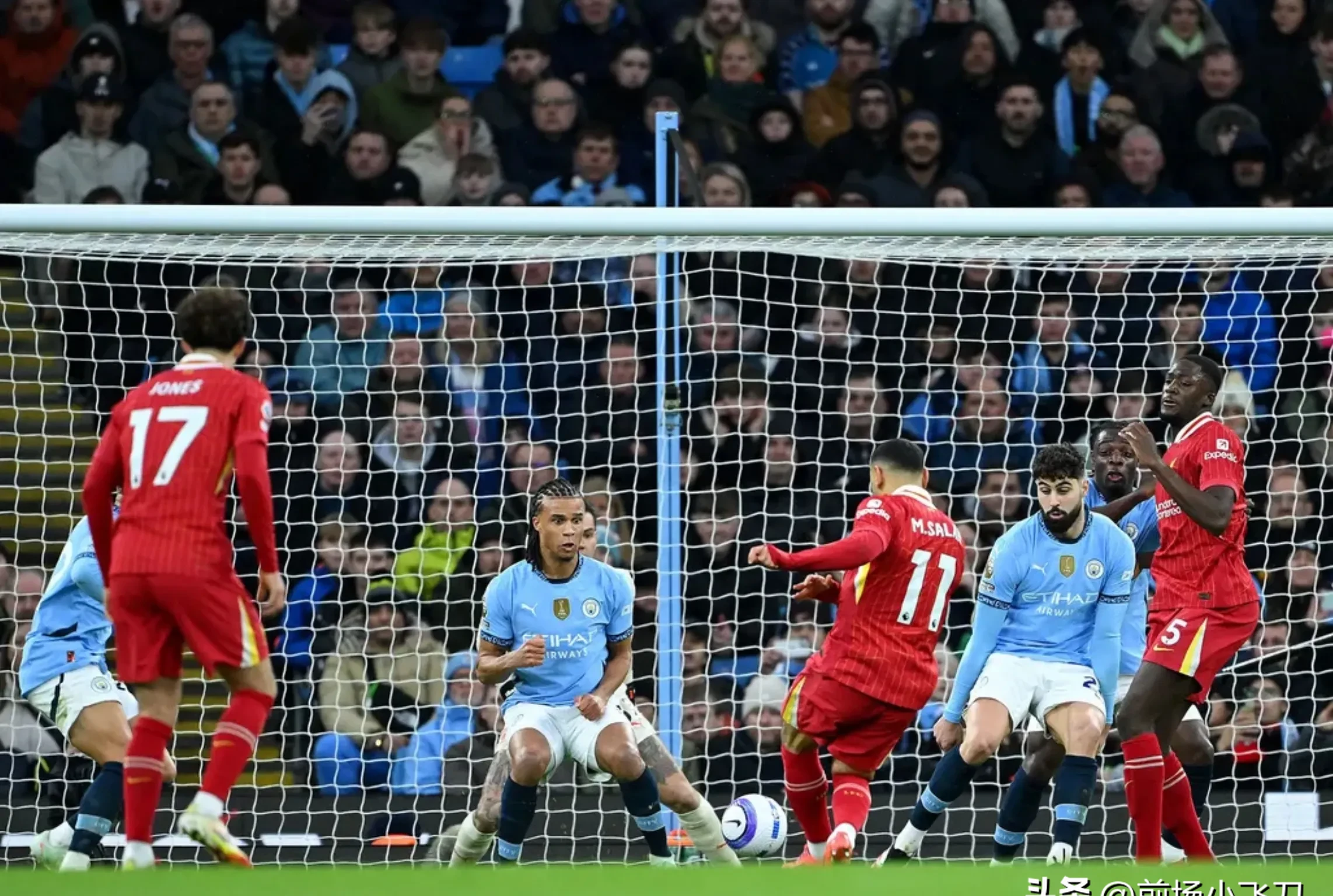 包含曼城继续狂轰进球，英超射手榜领跑全队的词条