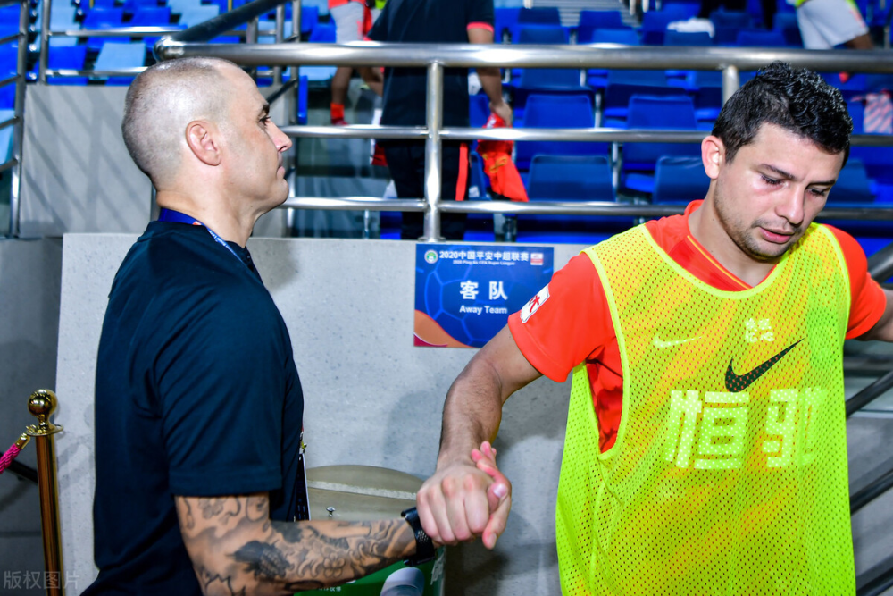 罗斯郎老将连续两场比赛进球