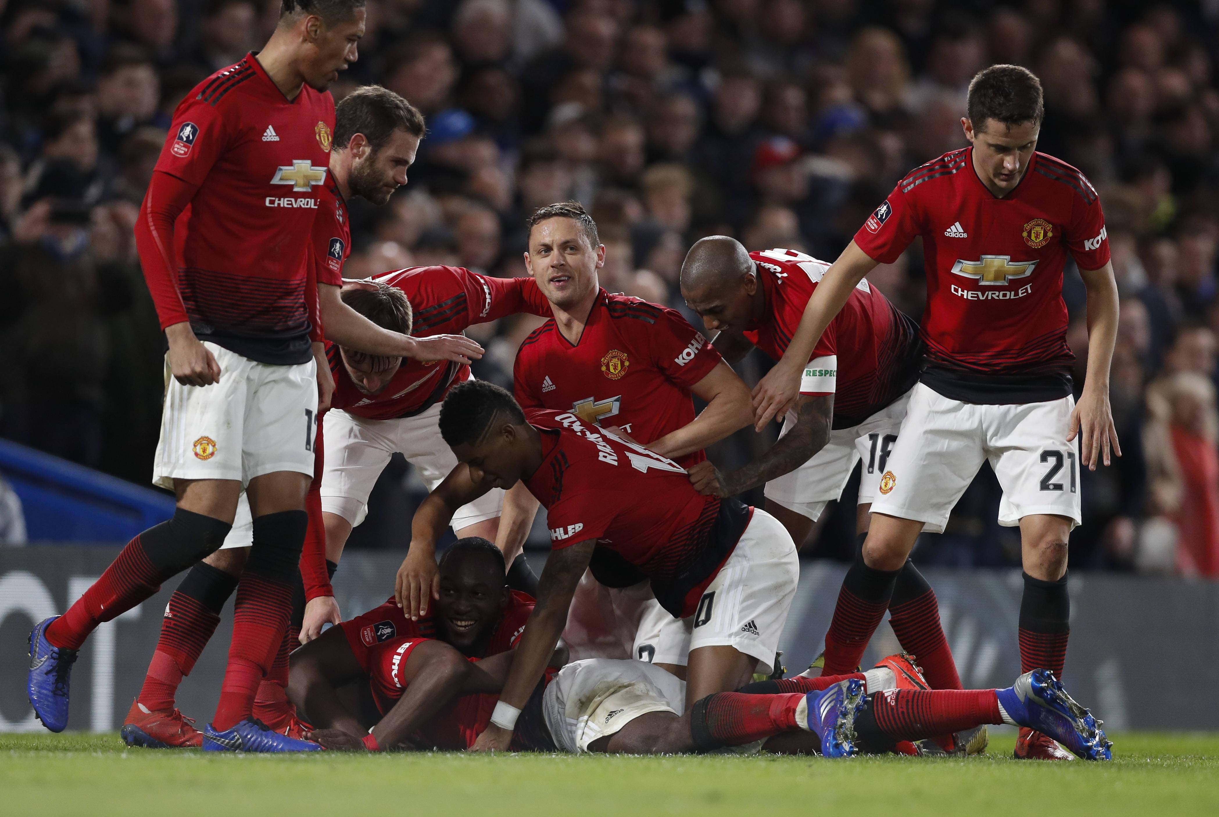 包含南安普顿主场击败富勒姆，继续保持胜利势头的词条