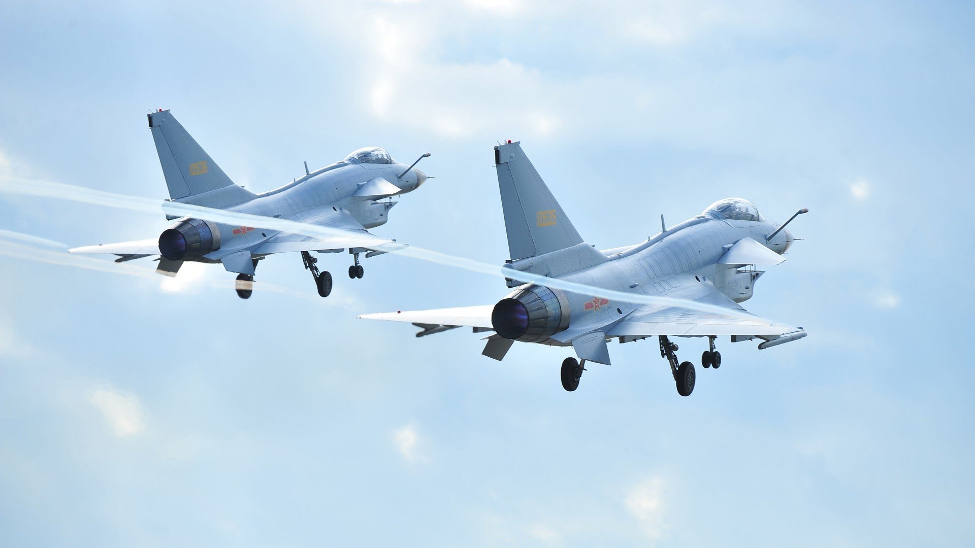 唯一性的双重奏,新西兰单节制胜与苏亚雷斯F1街道赛的霸权